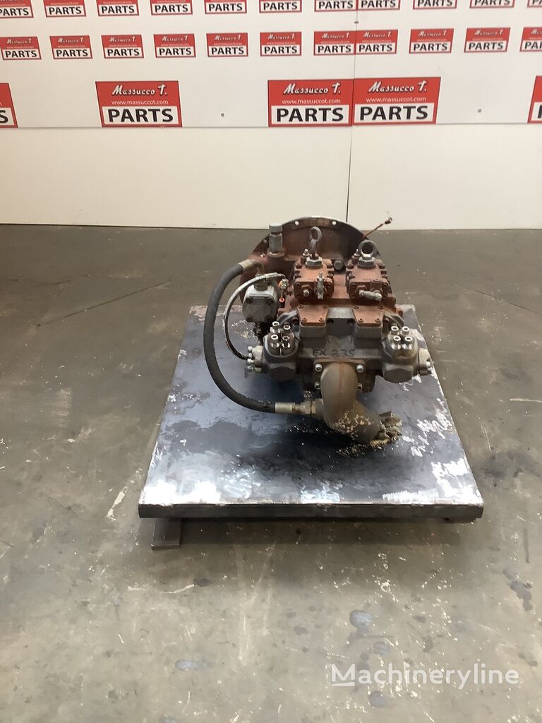 Hitachi hydraulic pump for Fiat-Hitachi EX 235 excavator for sale Italy ...