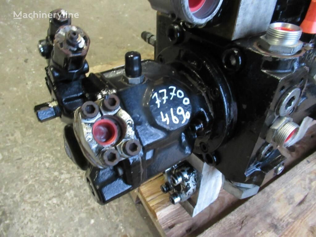 Rexroth A10VSO18DR/31R-PUC12NOO hydraulic pump for excavator