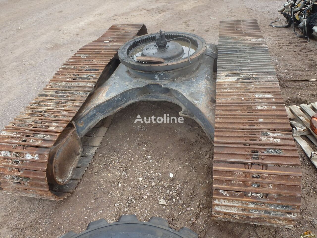 Kobelco SK135SR LC-1 track system for excavator