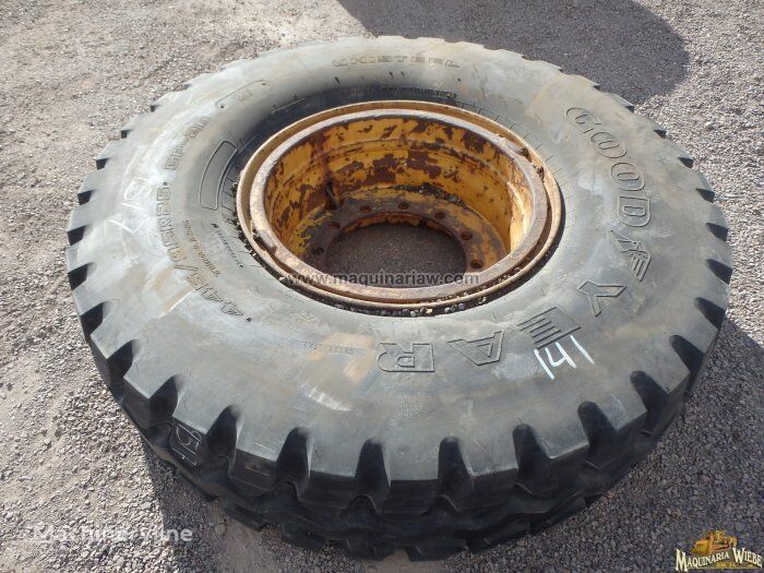 Goodyear 445-95R25 skid steer tire