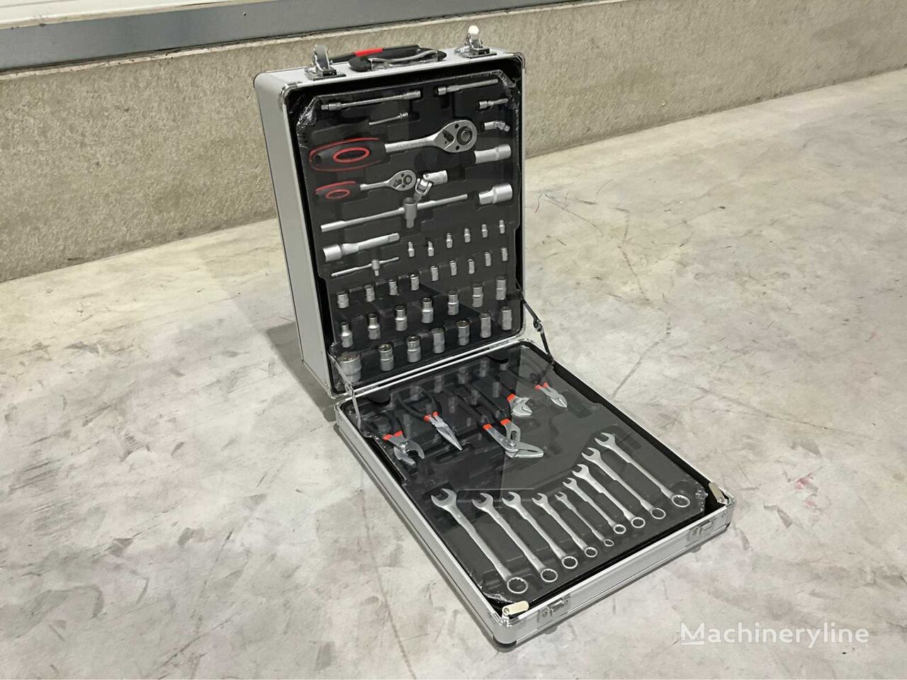 Buy 2024 Trolly Zilver 186 Stuks Gereedschapswagen Tool Storage By   Tool Storage 2024 Trolly Zilver 186 Stuks Gereedschapswagen   1708746017244092485 Big  24022402053531847300 